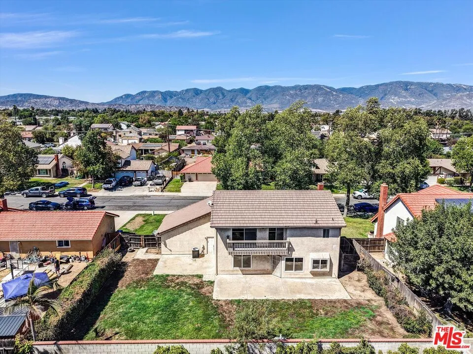 619 W Arbeth Street Rialto, CA 92377