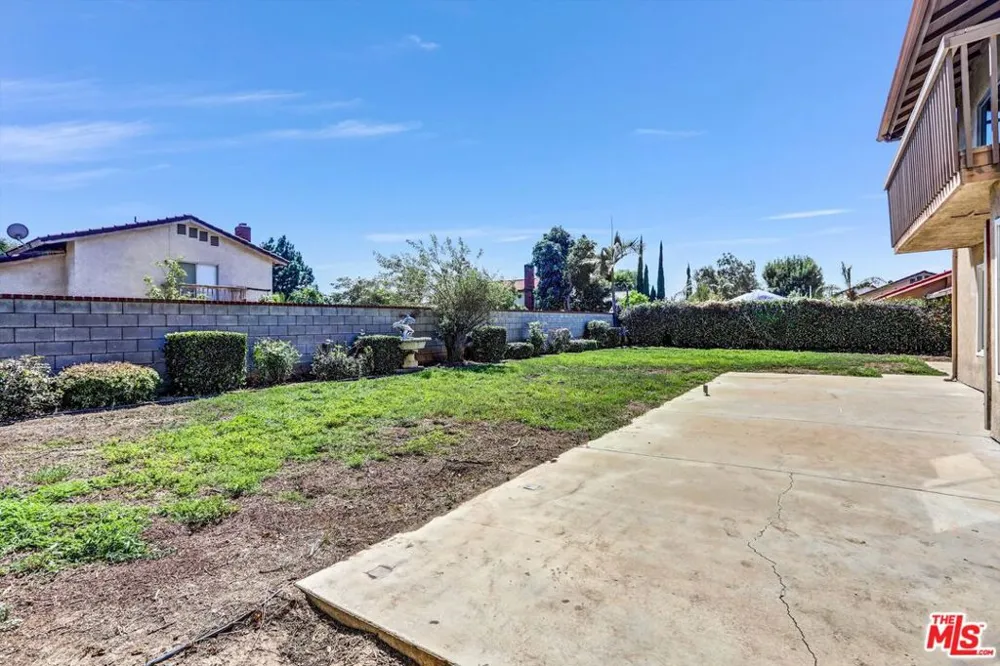 619 W Arbeth Street Rialto, CA 92377