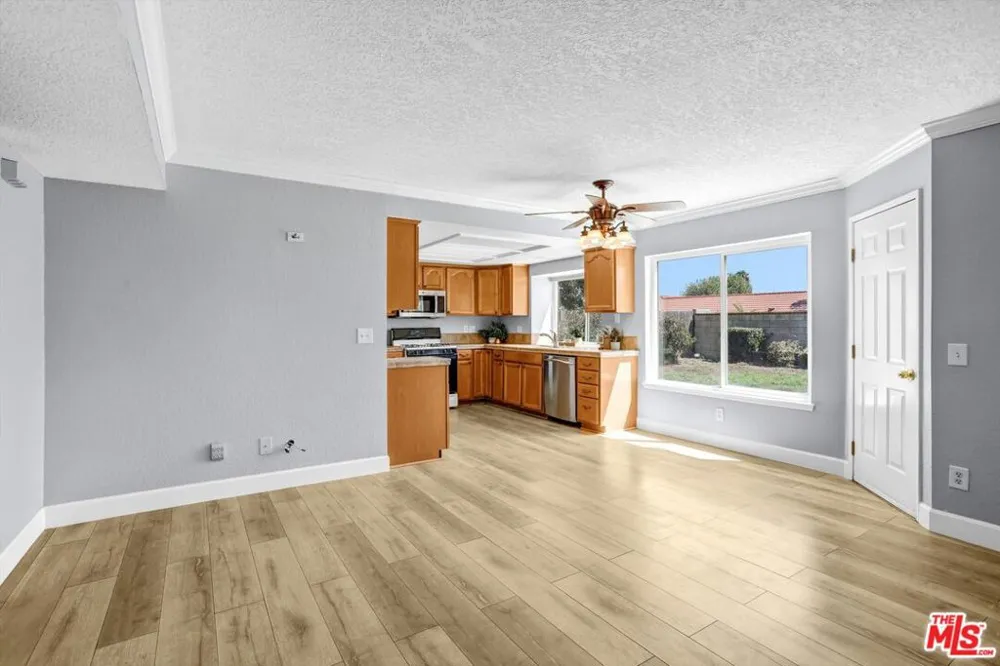 619 W Arbeth Street Rialto, CA 92377