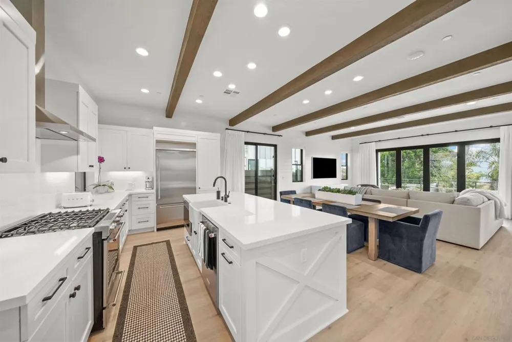 1260 Molara Ln Encinitas, CA 92024