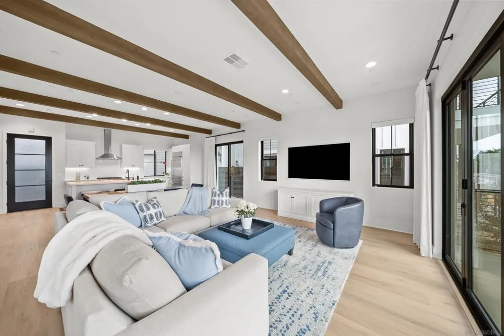 1260 Molara Ln Encinitas, CA 92024