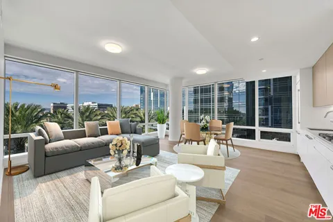 877 FRANCISCO STREET #1602