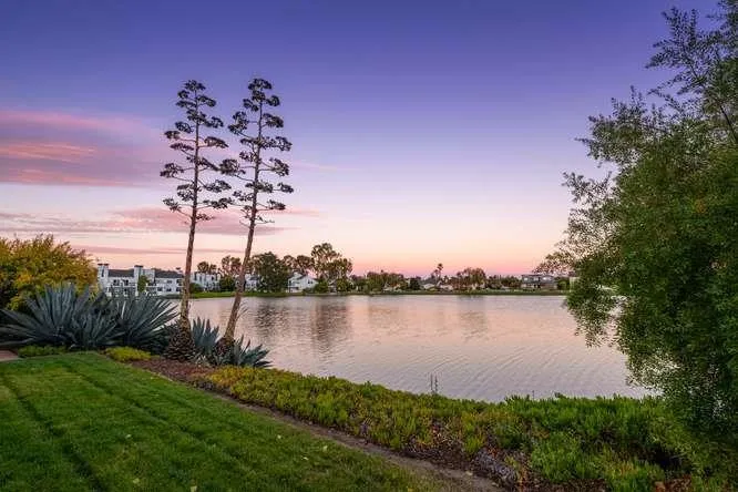 642 Marlin Court Redwood City, CA 94065