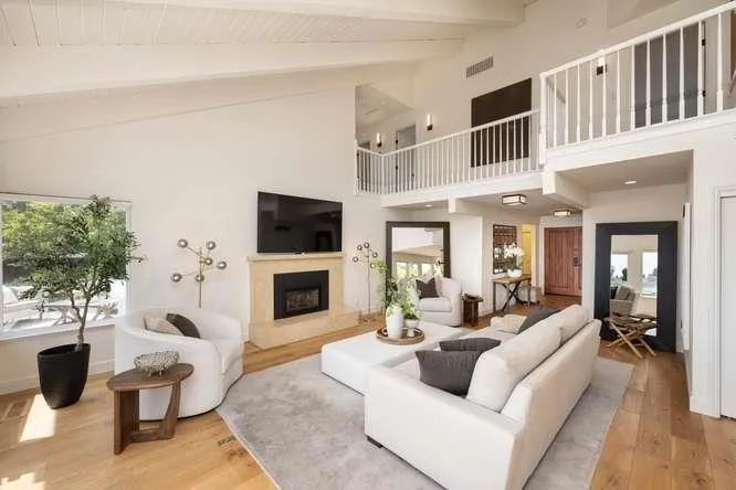 642 Marlin Court Redwood City, CA 94065