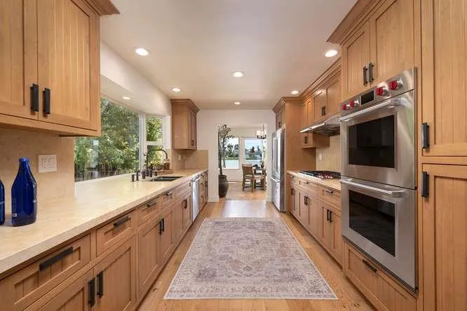 642 Marlin Court Redwood City, CA 94065