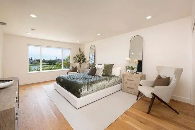 642 Marlin Court Redwood City, CA 94065