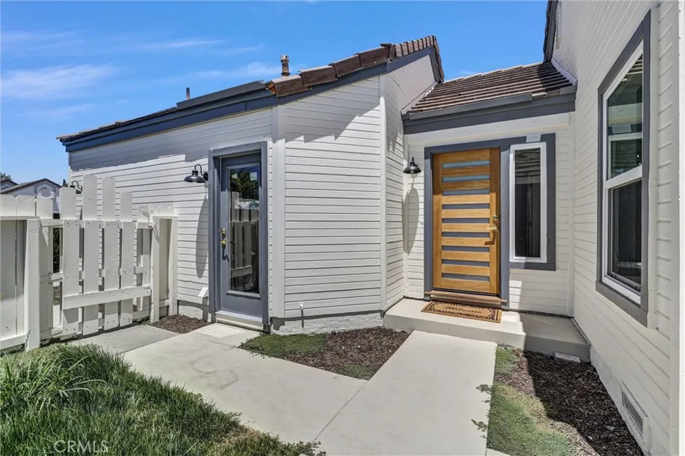 8 Misty Creek Laguna Hills, CA 92653
