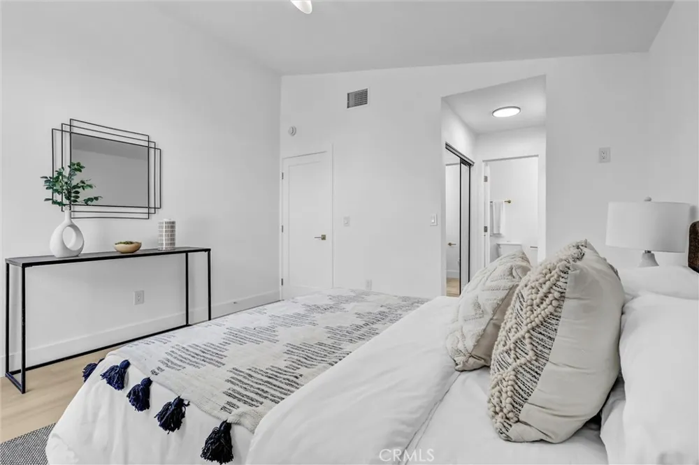8 Misty Creek Laguna Hills, CA 92653