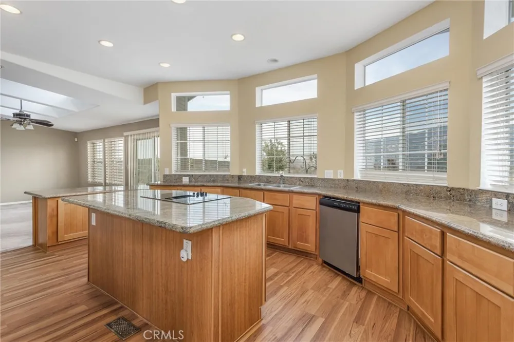 47180 Woodcliff Drive Banning, CA 92220