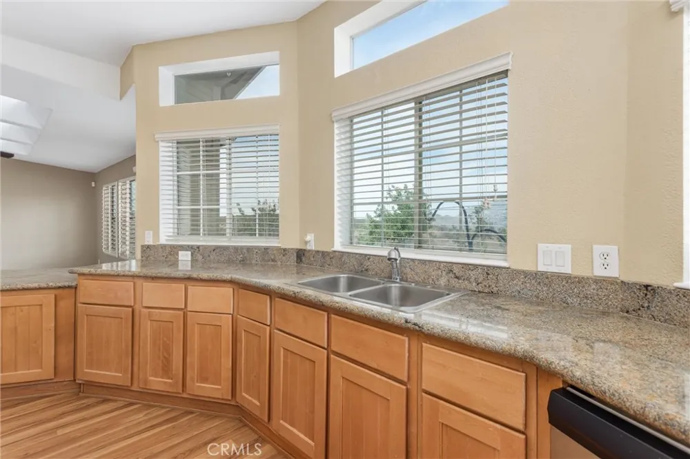 47180 Woodcliff Drive Banning, CA 92220