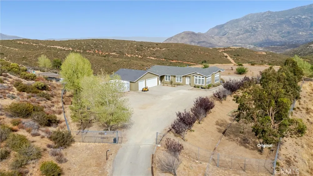 47180 Woodcliff Drive Banning, CA 92220
