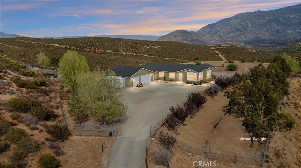47180 Woodcliff Drive Banning, CA 92220