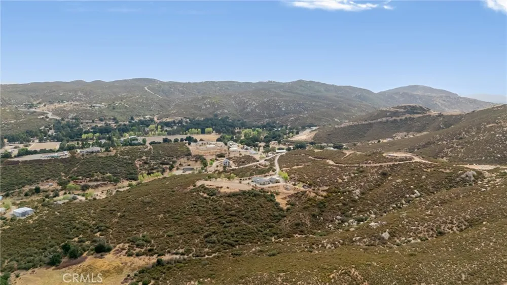 47180 Woodcliff Drive Banning, CA 92220