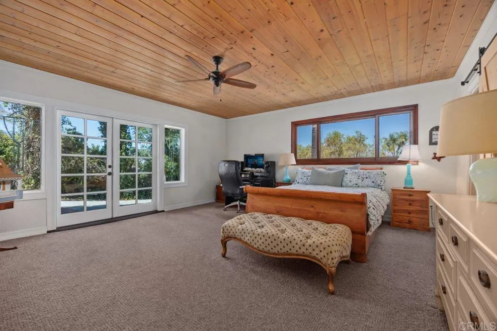 345 Osborne Street Vista, CA 92084