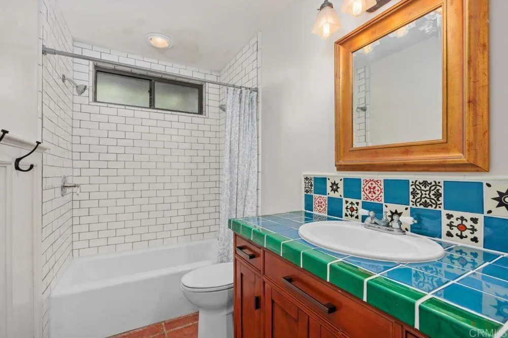 345 Osborne Street Vista, CA 92084