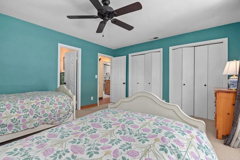 345 Osborne Street Vista, CA 92084