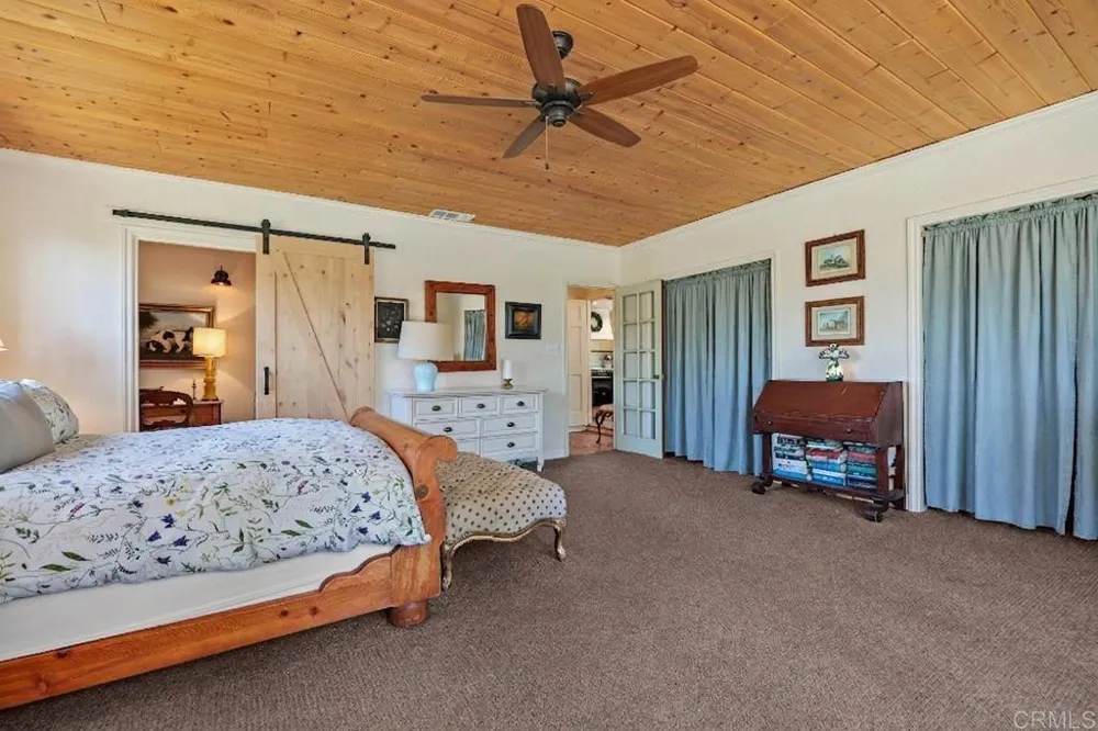 345 Osborne Street Vista, CA 92084