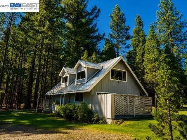 590 Airport Rd Trinity Center, CA 96091