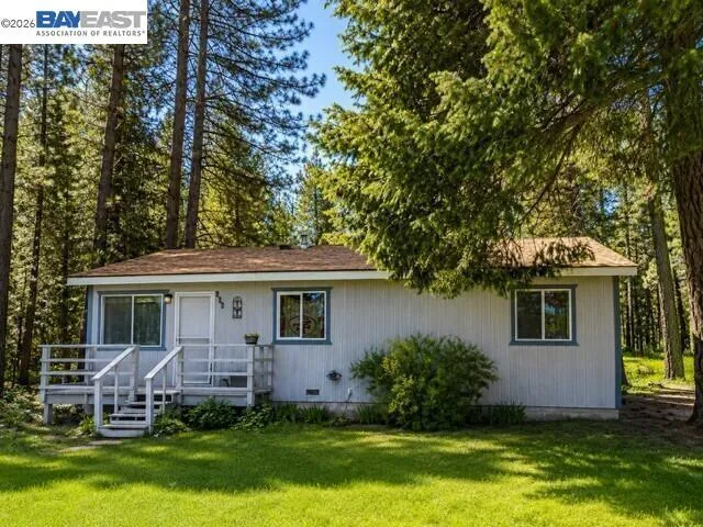 590 Airport Rd Trinity Center, CA 96091