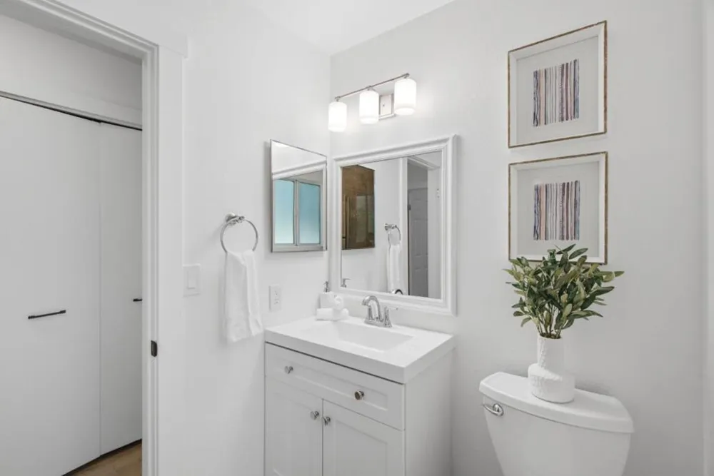8035 Mountain View Drive #B Pleasanton, CA 94588