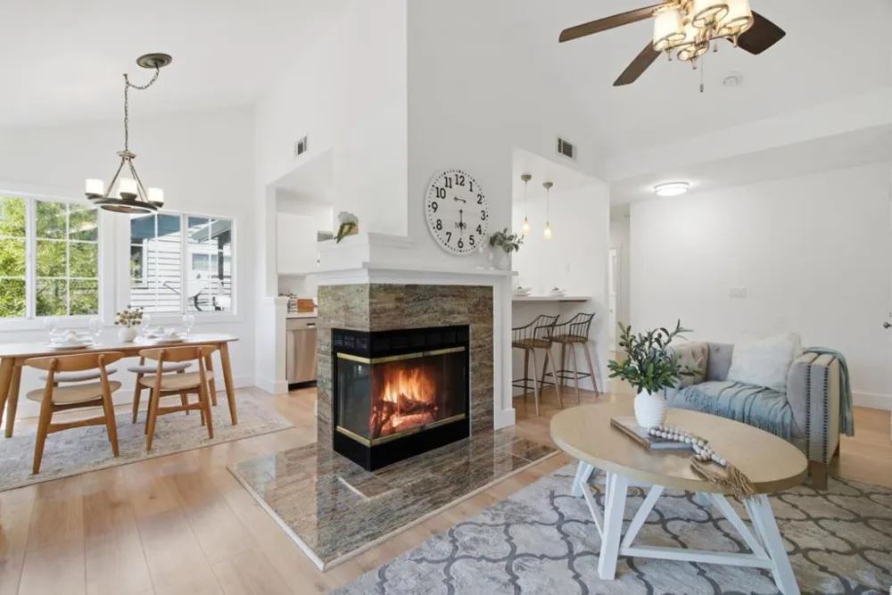 8035 Mountain View Drive #B Pleasanton, CA 94588