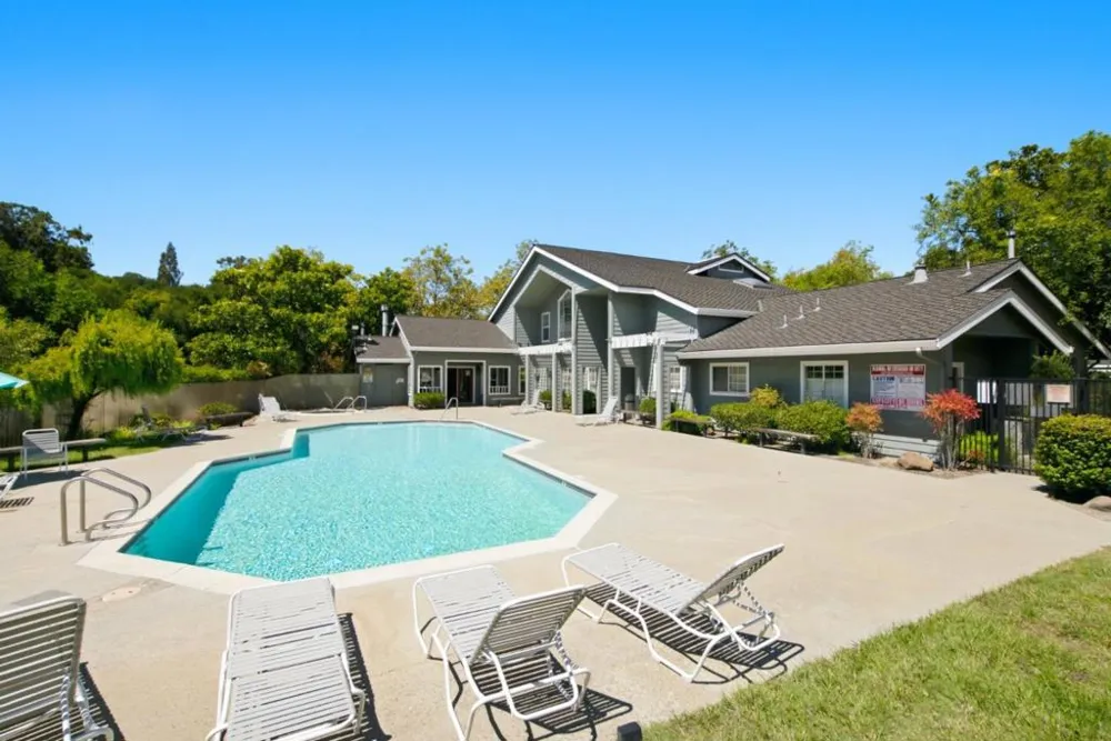 8035 Mountain View Drive #B Pleasanton, CA 94588