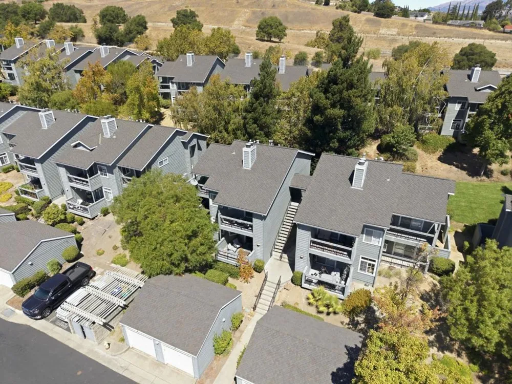 8035 Mountain View Drive #B Pleasanton, CA 94588