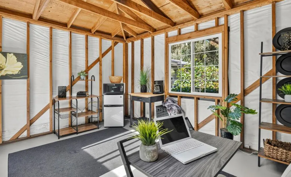 25349 Flanders Drive Carmel, CA 93923