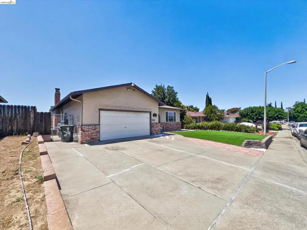 2928 Rio Grande Dr Antioch, CA 94509