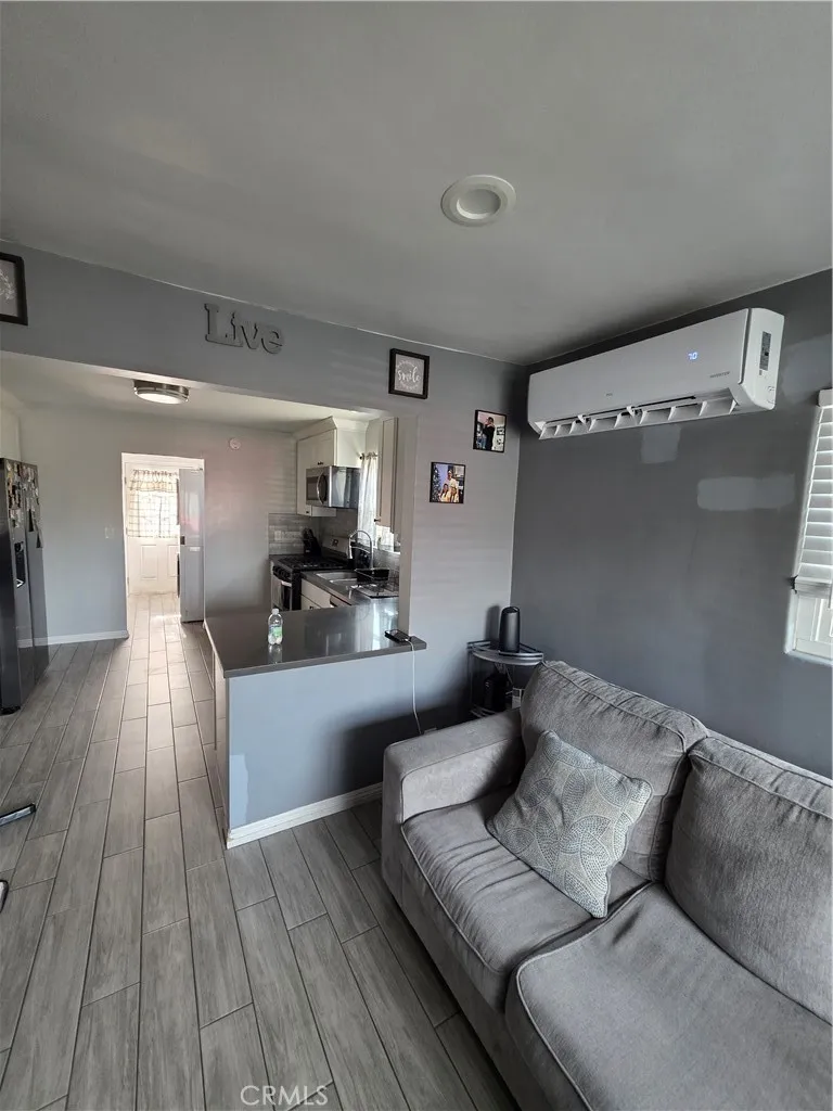 935 S Main Pomona, CA 91766
