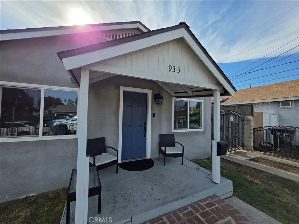 935 S Main Pomona, CA 91766