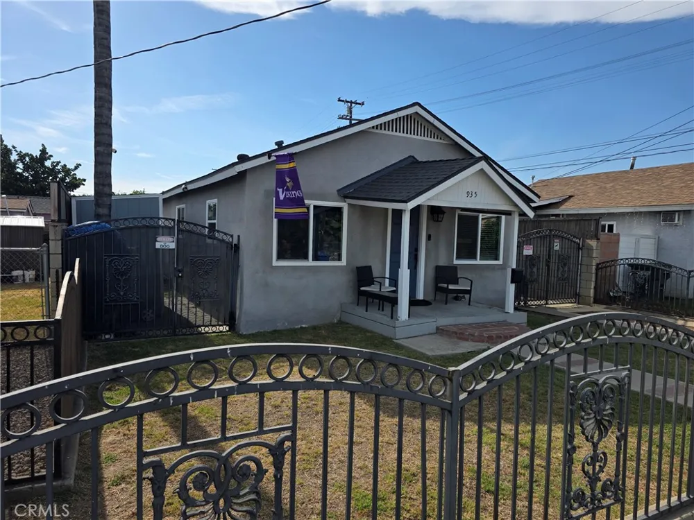 935 S Main Pomona, CA 91766