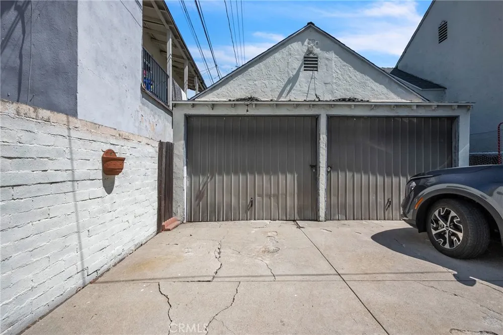 79 Berkeley Avenue Pasadena, CA 91107