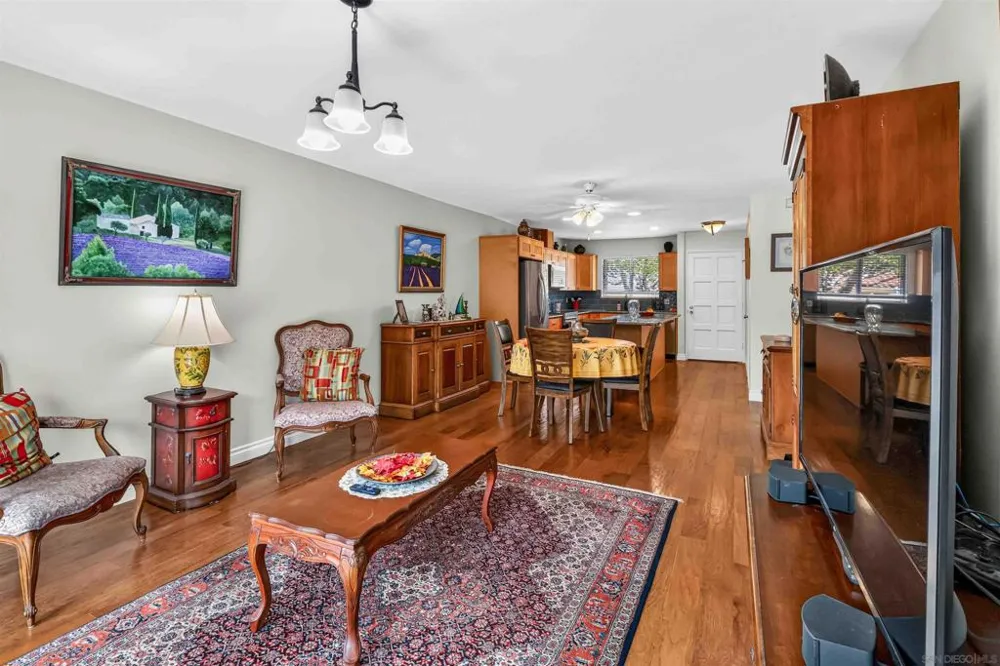 1757 Pleasantdale Encinitas, CA 92024
