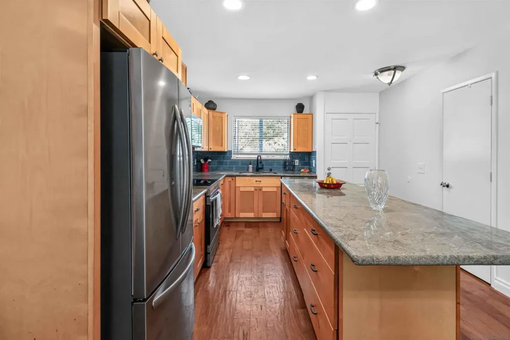 1757 Pleasantdale Encinitas, CA 92024