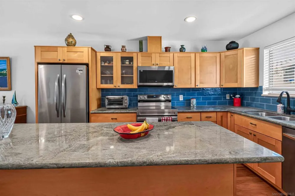 1757 Pleasantdale Encinitas, CA 92024