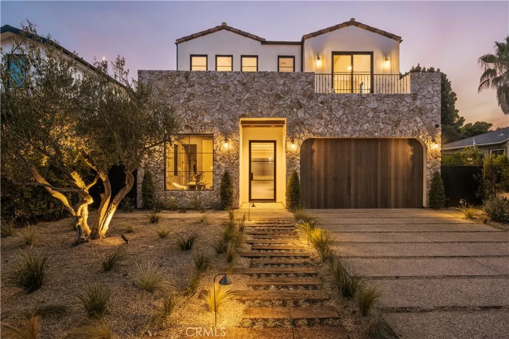 4523 Katherine Avenue Sherman Oaks, CA 91423