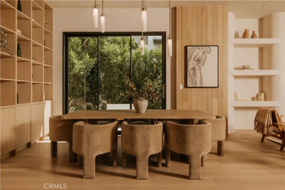 4523 Katherine Avenue Sherman Oaks, CA 91423