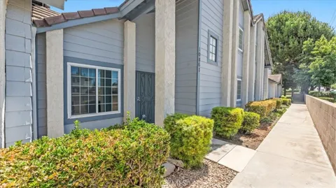 10861 Mountain View
