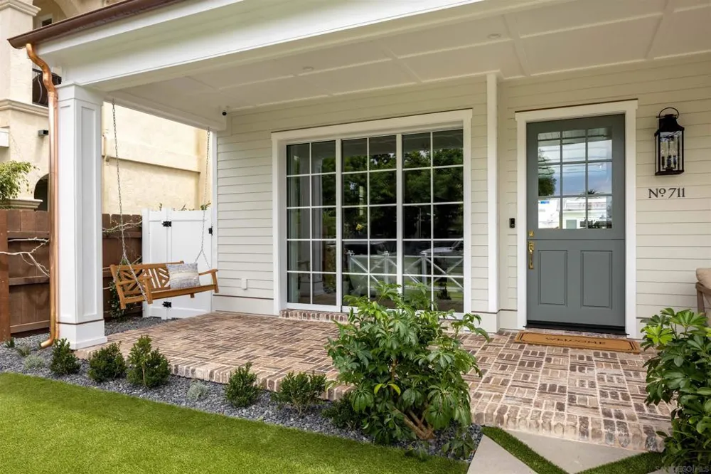 711 H Ave Coronado, CA 92118