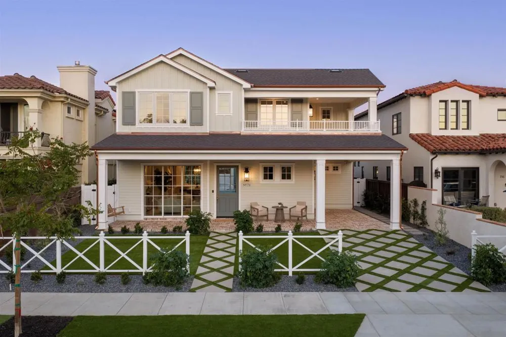 711 H Ave Coronado, CA 92118