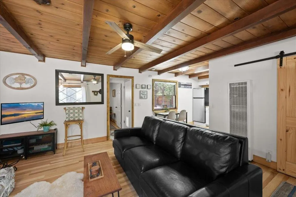 447 Chickadee Drive Big Bear, CA 92315