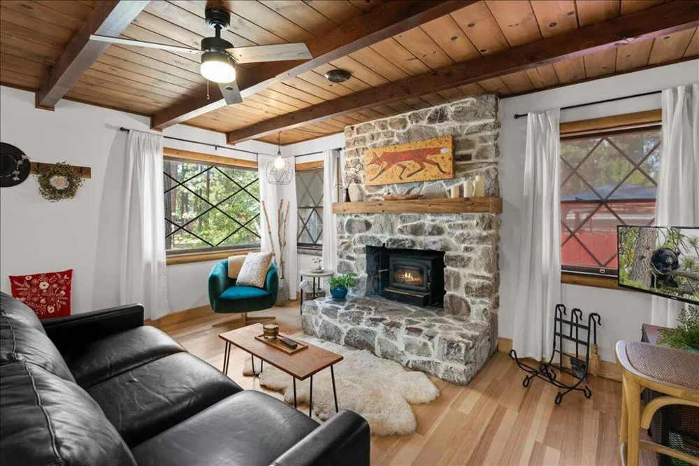 447 Chickadee Drive Big Bear, CA 92315