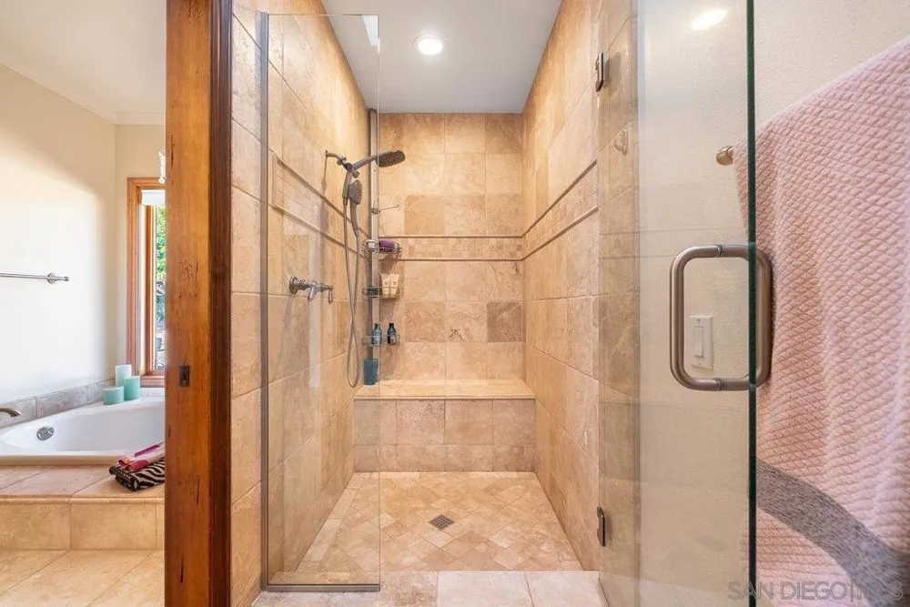 33 Gateview Fallbrook, CA 92028