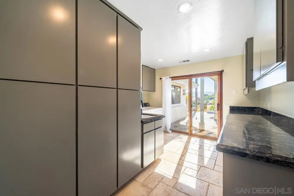 33 Gateview Fallbrook, CA 92028