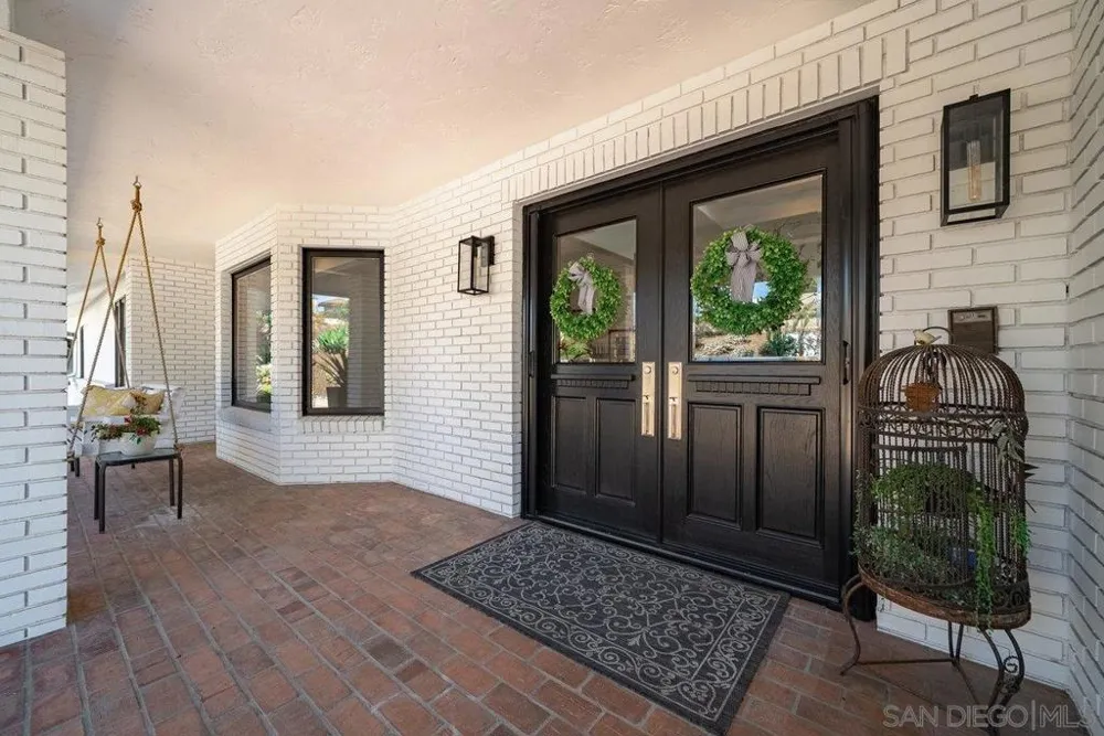 33 Gateview Fallbrook, CA 92028