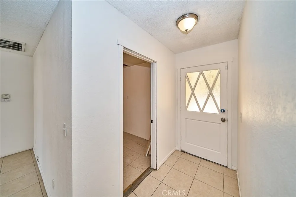 16326 Molino Dr. Victorville, CA 92395
