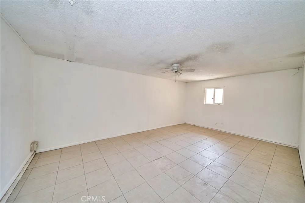 16326 Molino Dr. Victorville, CA 92395