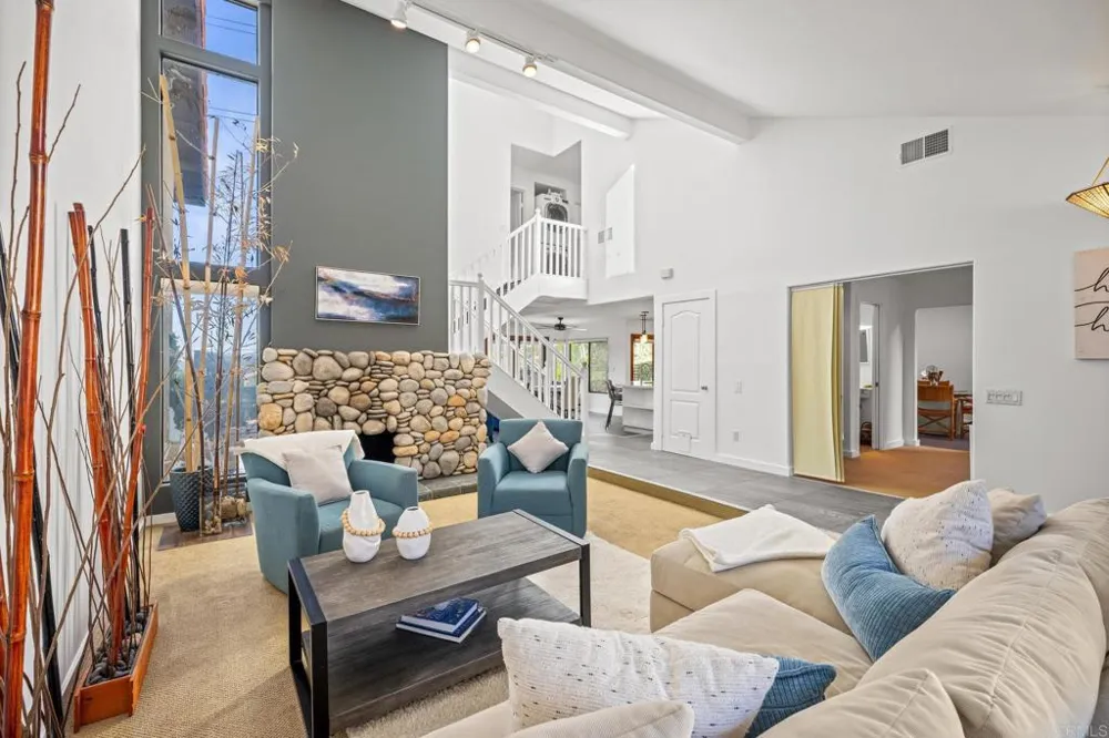 629 Camino Ynez Solana Beach, CA 92075