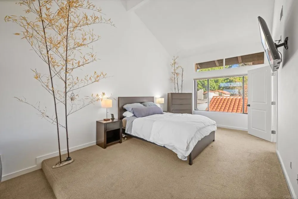 629 Camino Ynez Solana Beach, CA 92075